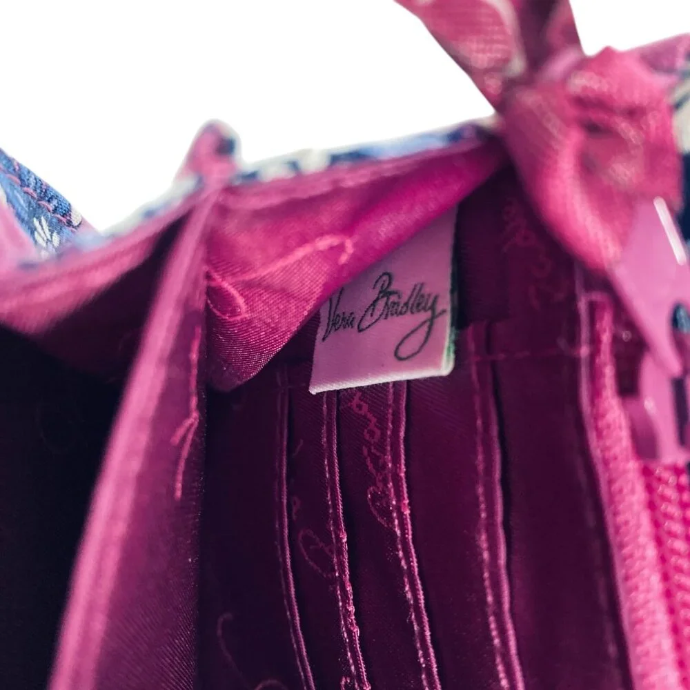 Vera Bradley Paisley Floral Large Travel Wallet Colorful "Boysenberry"‎ Pattern - Picture 5 of 7
